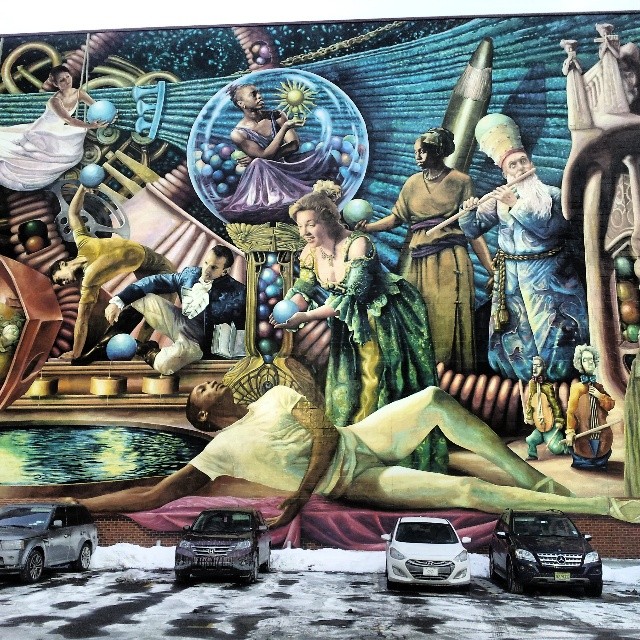 ConnCollLibTech's tweet photo. Hey everybody! This is Andrew the librarian from #ShainLibrary I'm on the reference desk chat until 5pm. We can chat live about your assignments and research here: https://t.co/OLiB1mz9Ps
The picture below is a mural I love in my hometown of Philadelphia. ~Andrew https://t.co/PsmALcR4b1