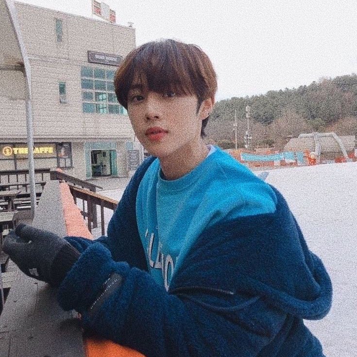  #SUNWOO  #선우- Your personal math tutor- Hates it when other people does aegyo but wouldn’t mind you doing it- Shop for clothes at skate shops- You’re his personal alarm clock- Always assuring you that you mean a lot to him and no one can replace you as a bestfriend