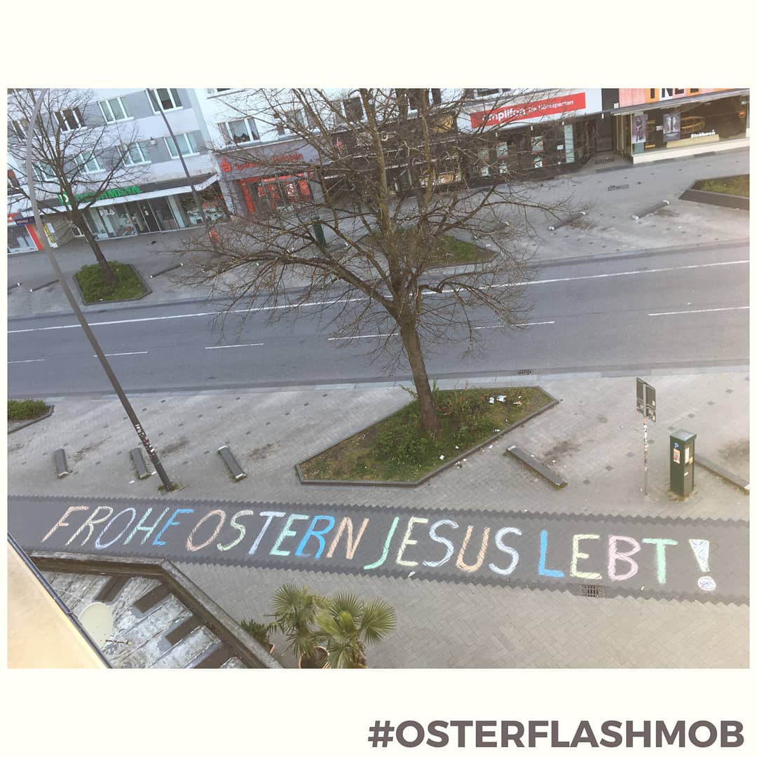 stillerflashmob's tweet photo. #Osterflashmob
#stillerflashmob
#christenindeutschland https://t.co/iiLRa0z2Sn