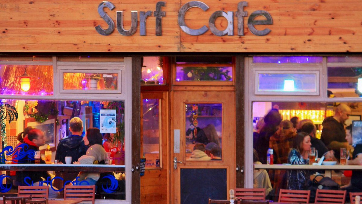 NTynesideCoast's tweet photo. Look forward to the re-opening, currently being renovated. #SurfCafe #Tynemouth https://t.co/4Mlc8nBhuF
