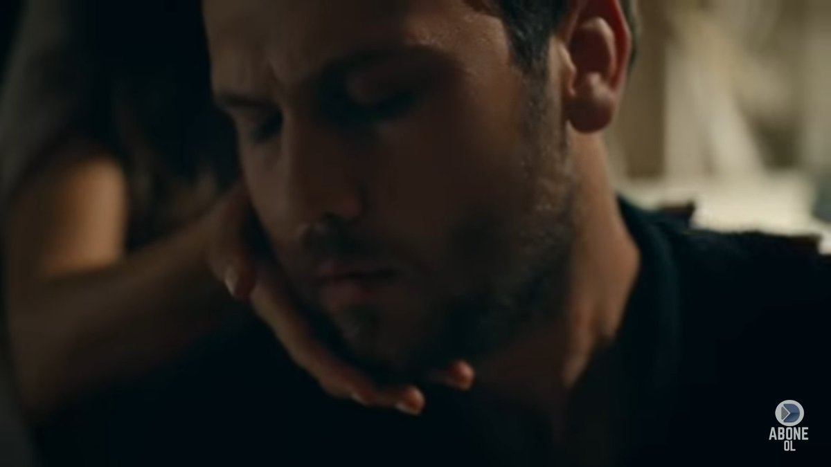 She then took him To a hotel room,cured his wound,she saw y suffering,she asked him,why you did that,he answered so as To sleep,she touched his forehead with Her hands,y couldnt help but follow efsun hands moves,he was mesmerised,he couldnt believe what he felt  #cukur  #EfYam ++