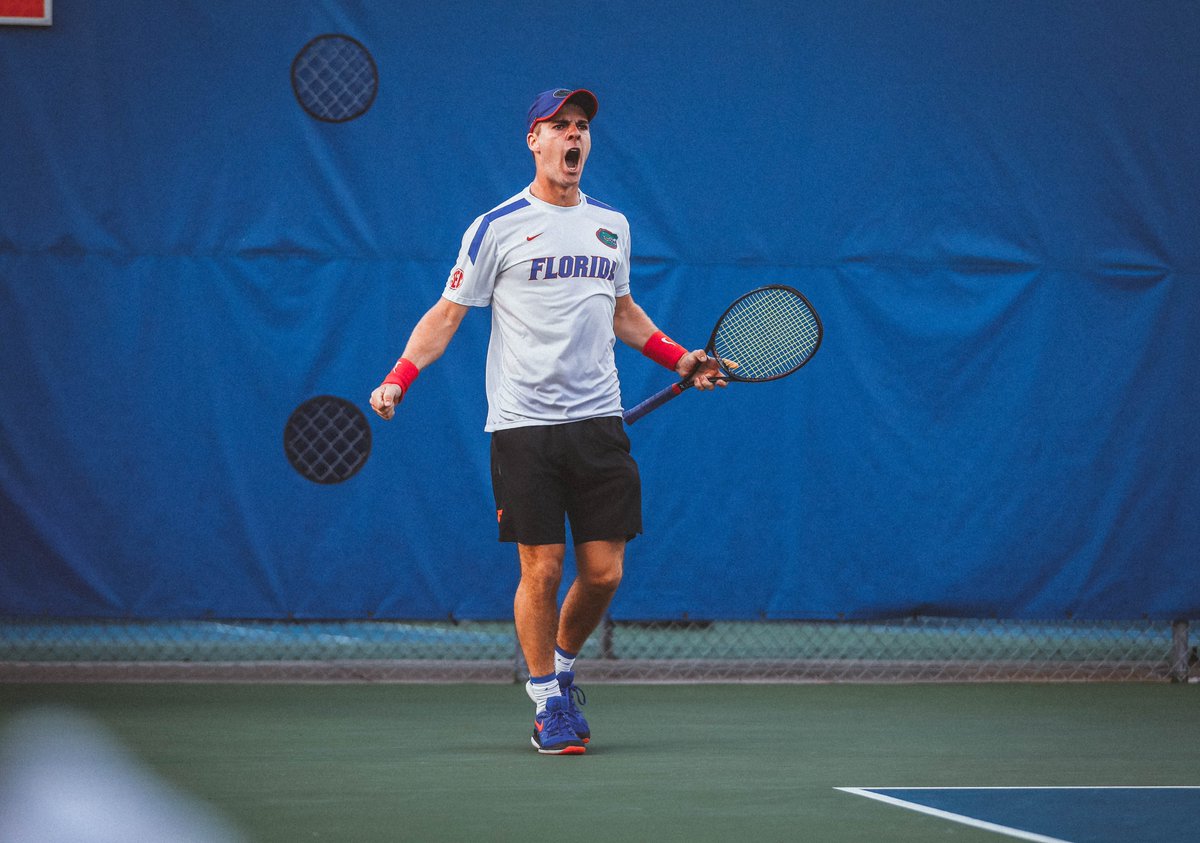 GatorsMTN's tweet photo. Take a 👀 into Will's first year with the Gators:

🔷 🔟-3⃣ doubles | 2⃣-0⃣ singles
🔶 Ranked as high as #24 in the nation in doubles alongside Johannes Ingildsen
🔷 Earned top-10 victory in first career doubles match
🔶 Clinched UF's win over Mercer (3/1) 

#GatorWayBestWay 🐊🎾 https://t.co/hRnWcq2rWM