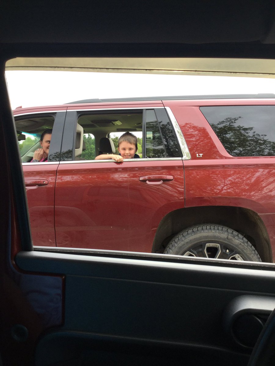 Alma_Ellifrits's tweet photo. Went on my 1st drive by birthday parade. It was good for the heart getting to see some of my students ❤️@LexieAstre @thebarrettlife @BeckyMc57643824
Thanks to my chauffeur @CEllifrits ..even though I complained about her driving 😆#drivingmsdaisy #HappyBirthdayEmilie https://t.co/oFK4YZVIar