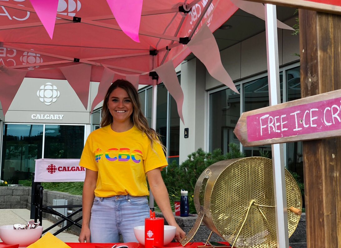 alishaedgie's tweet photo. Happy one year anniversary @CBCCalgary to our superstar @maddy_lapointe 🎉 We’re just so lucky to have this outstandingly bright and creative dynamo on our team ♥️ #cbccalgarytogether #cbcatwork https://t.co/WAX4vc1Oh2