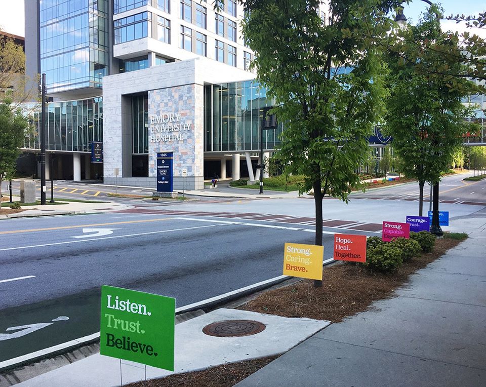 A fresh set of Hope signs installed around <a href="/EmoryUniversity/">Emory University</a> Hospital in Atlanta courtesy of the amazing Kathi Roberts. Thank you for helping to spread the positivity with us, Kathi!

#grantdesign #360csg #hopehealtogether #couragetrustpeace #believetrustembrace #signsofhope