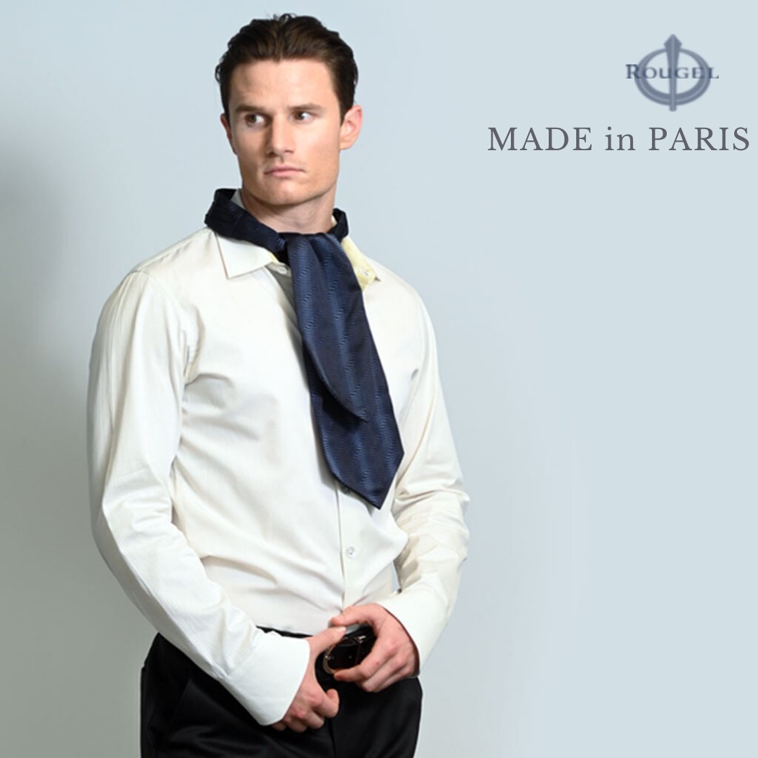 Rougel11's tweet photo. "In a world full of trends remain a classic"
Exquisite Blue-Noir ascot made from the finest silk => Our Fashion Editors &amp; Designers warrant authentic quality and value.

For further details visit => https://t.co/T9yeHgMsTm

#menswear #mensfashion #fashion #menstyle #style https://t.co/VE8OU16iWg