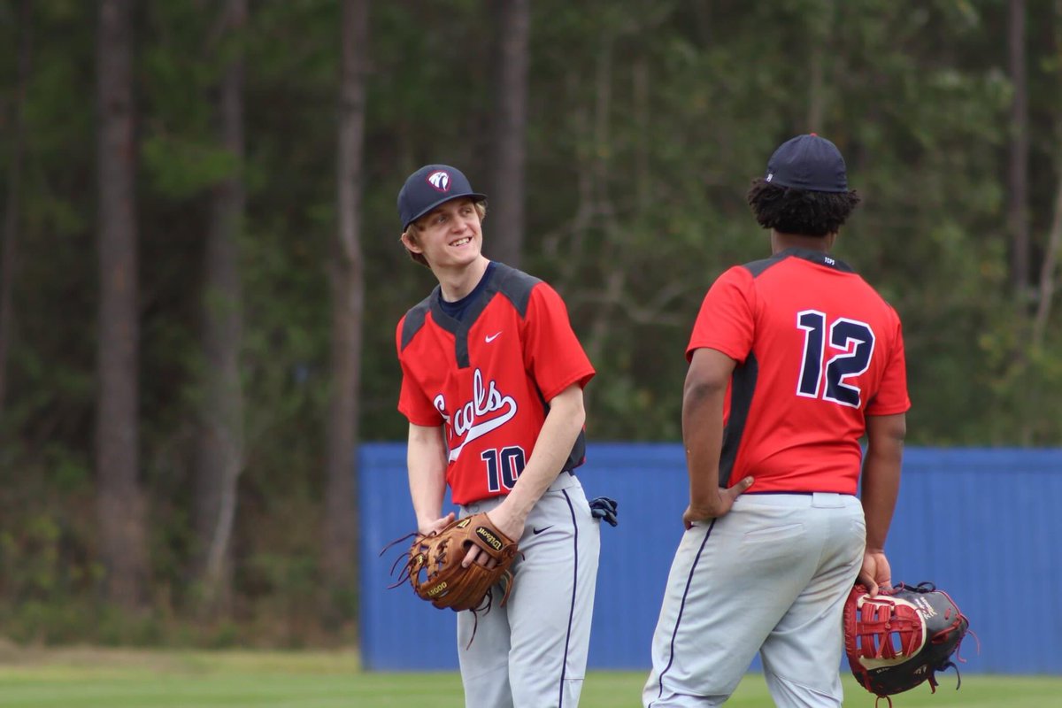 bryandcollier's tweet photo. Since age 7 u took tens of 1000s of swings, countless ground balls &amp; toed rubber 100s of times. Hate u didn’t get the senior szn payoff for all that hard work, but for the record @houstondcollier YOU always have been &amp; always will b my favorite baseball player. Proud to b ur dad. https://t.co/JCm7PC0XkE