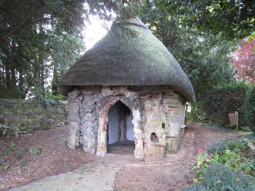 (10/11) Now,  @drjennershouse and the Temple of Vaccinia are in danger of being shut due (ironically) to the current pandemic. This situation is critical. I believe the closure of this site would not only be a loss to Britain, but to the world.