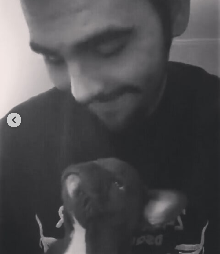 IlVoloaTorino's tweet photo. Ti amerò, come nessun altro al mondo
Fino a quando hai bisogno, fino all'ultimo giorno
Ti amerò, senza smettere un secondo
Fino a quando c'è tempo
Fino all'ultimo sguardo
Ti amerò, fino a quando fa bene
Fino a quando fa bene

#Finoaquandofabene
#Musica
#Petlovers
#iorestoacasa https://t.co/J9ehdk9fJa