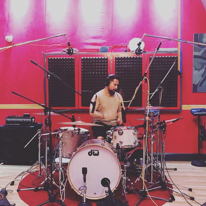los_hollywood's tweet photo. HAPPY B-DAY TAVO!! ๐๐ฅ๐๐ป๐๐๐๐!!! #happybday #badassdrummer https://t.co/dU00oRrmDT