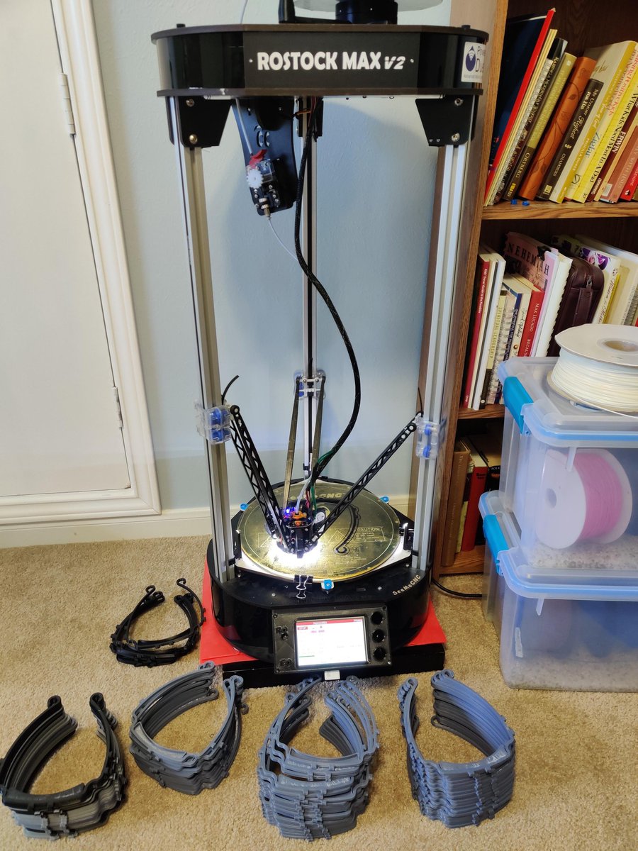 HHToCovid19's tweet photo. Our makers are powering out the face shields! Join us at https://t.co/2sKuA8PZxb, and we'll connect you to the Discord! #houstonfightingcovid #Houston #houstonstrong #COVID19 #GetUsPPE #LookForTheHelpers #VolunteersAgainstCovid19 #VolunteerFromHome #3dprint https://t.co/RL1htszgaL