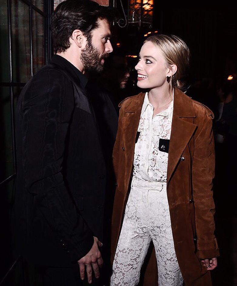 shanescervix's tweet photo. Get you someone who looks at you like literally everybody looks at Sebastian stan https://t.co/rTyfXYPNDZ