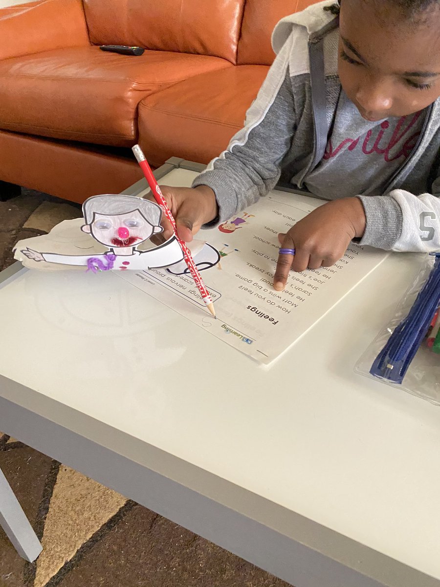 samanthamhodges's tweet photo. Mr. Josè Solstice goes to school. Home school that is! #mrsolstice #thelongestday https://t.co/FRn2x3XNXr