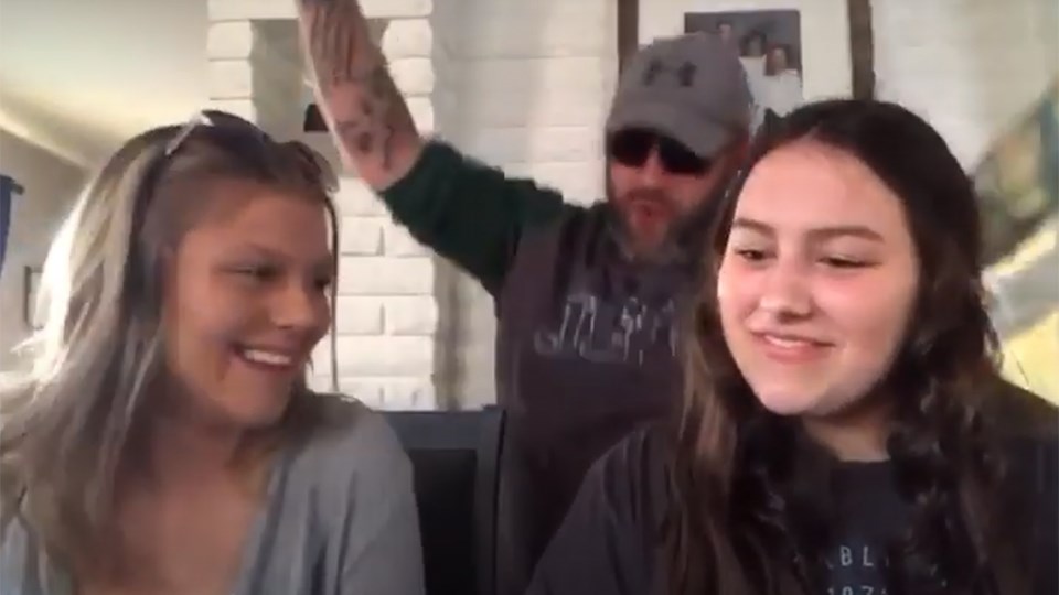 sudburydotcom's tweet photo. Watch: Sudbury family sings light-hearted COVID-19 rendition of 'Don't Worry, Be Happy' https://t.co/WWx1FJtOqf https://t.co/gCGzVZqIsF