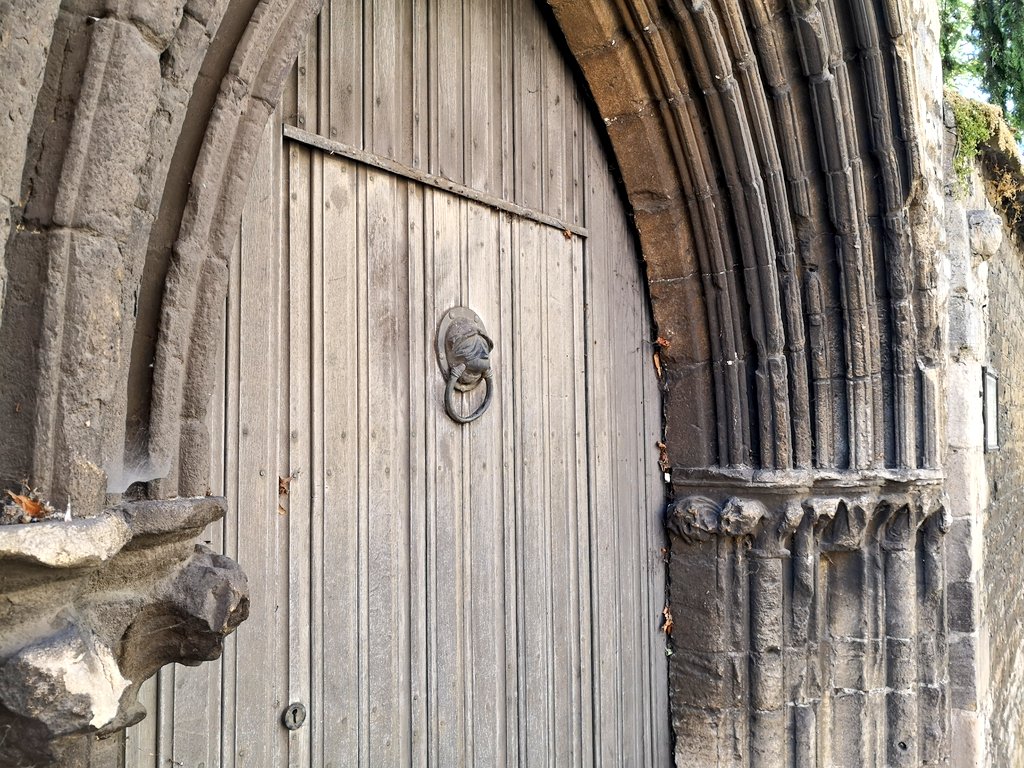 stamfordwebsite's tweet image. Oooooh, passed the Brazenose knocker today as part of my #DailyExercise #StamfordUK