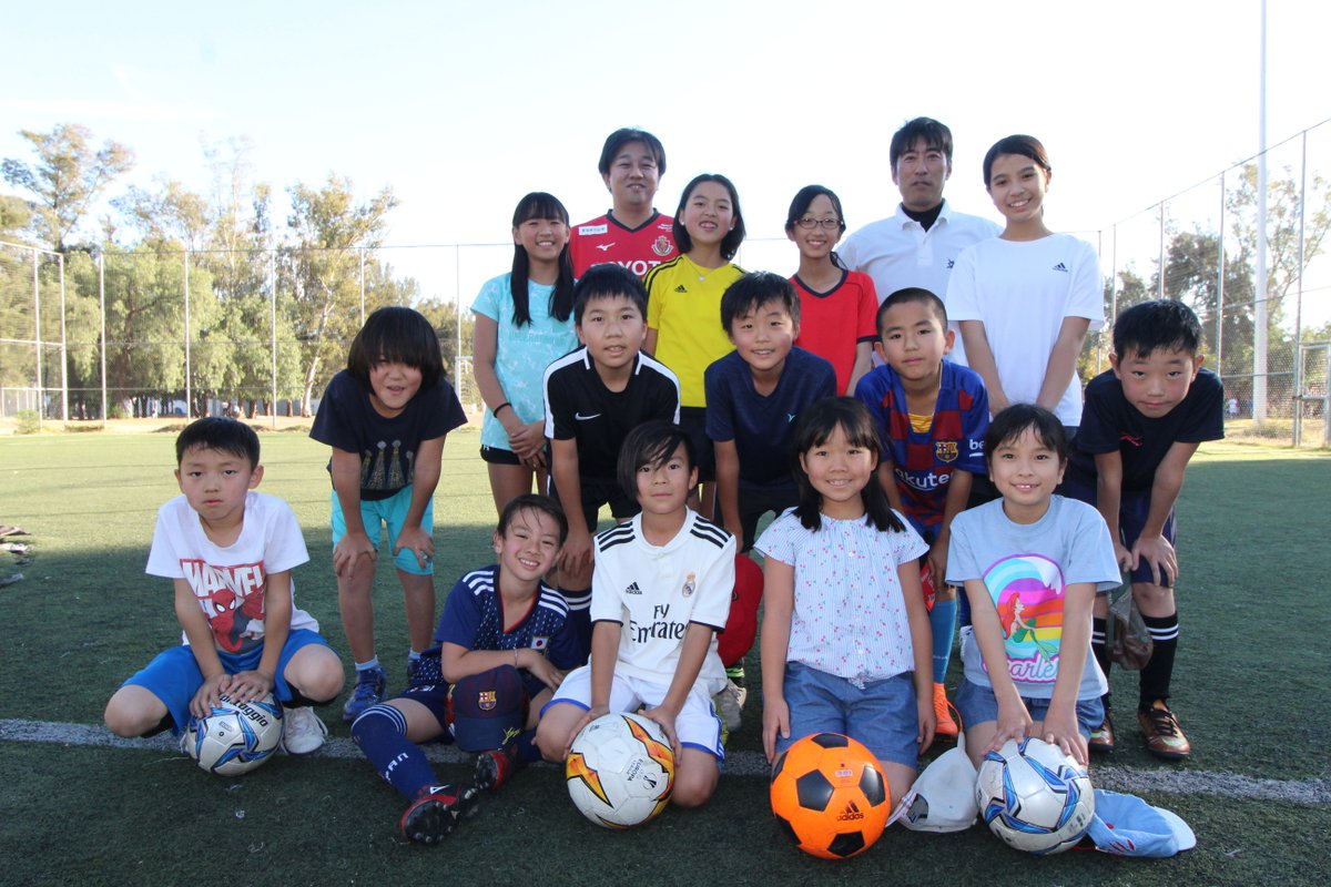 kokoenmexico's tweet photo. ¿Sabías que en Irapuato hay un equipo de futbol infantil 100% japonés? ⚽️🏃♂️🏃♀️
Checa la nota completa 👉https://t.co/BZtoztReBd
#RevistaKokóMéxico 🇲🇽🇯🇵 #Exstars #Futbol ⚽️ https://t.co/kyqe0C2VPB