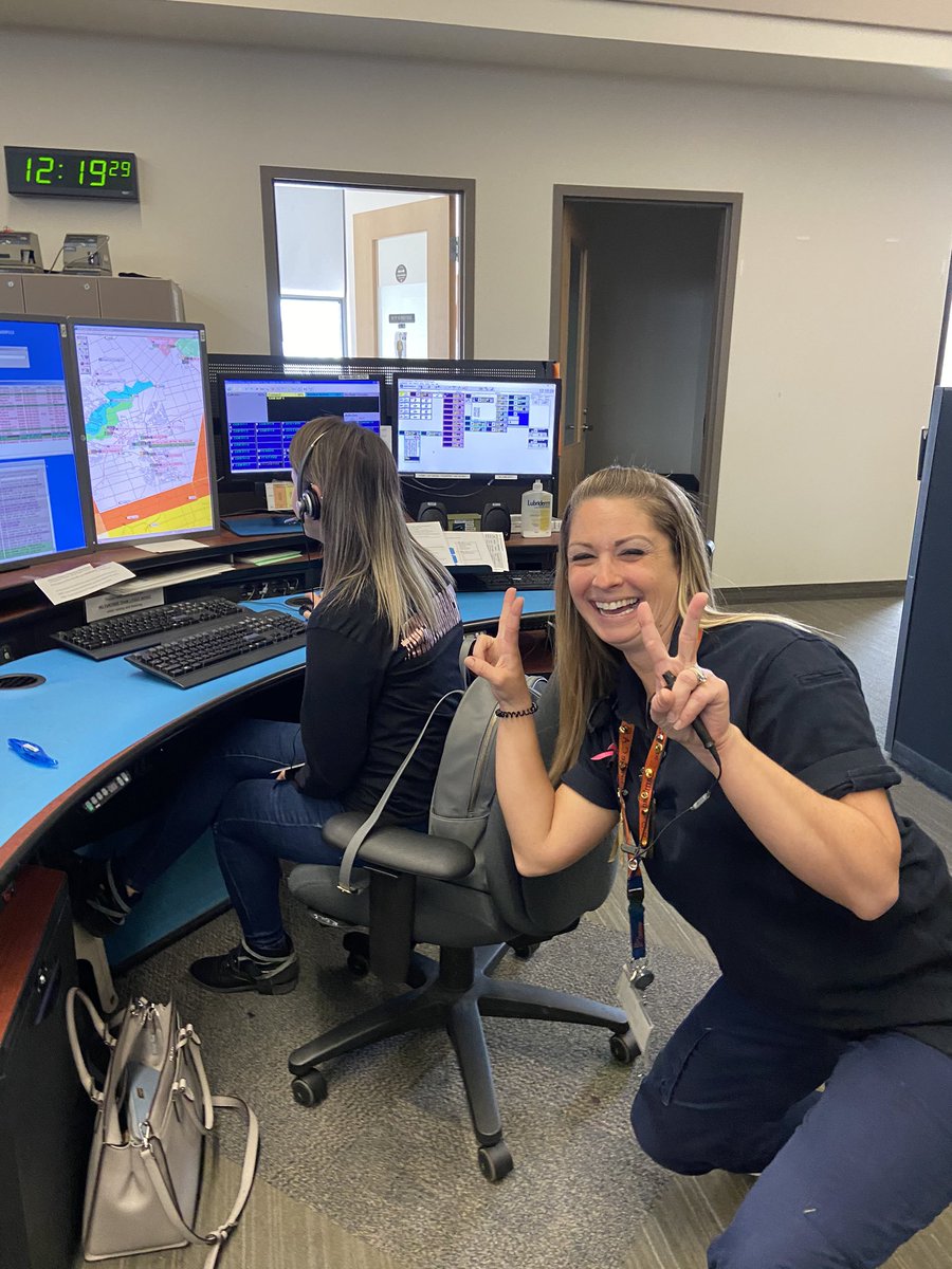 So happy to bring lunch from @FHS_Lon_Kit to our partners at Cambridge CACC (Hamilton division 🙂) to acknowledge PS Telecommunicators week! They are the calm first voice you hear on your worst day. We ♥️ and miss you all! Thanks for always having our backs! #thankadispatcher