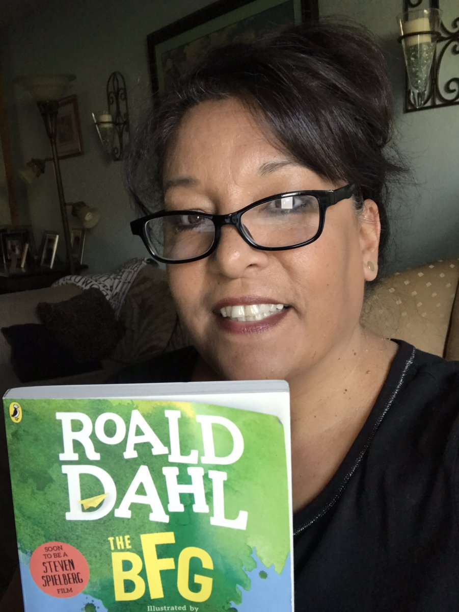 PKellenbarger18's tweet photo. Hello #WritingCommunity & to all #writets & #moms #parents https://t.co/95uqnuvYI2 Here you’ll find all 24 chapters of The BFG by Roald Dahl. Brilliant & exciting all the way through. Let me read to your children. @Ramstoorie @gaashuOfficial @TathamSmith @RJRemedios @DuewelBeth https://t.co/VX3Z9VXDQv