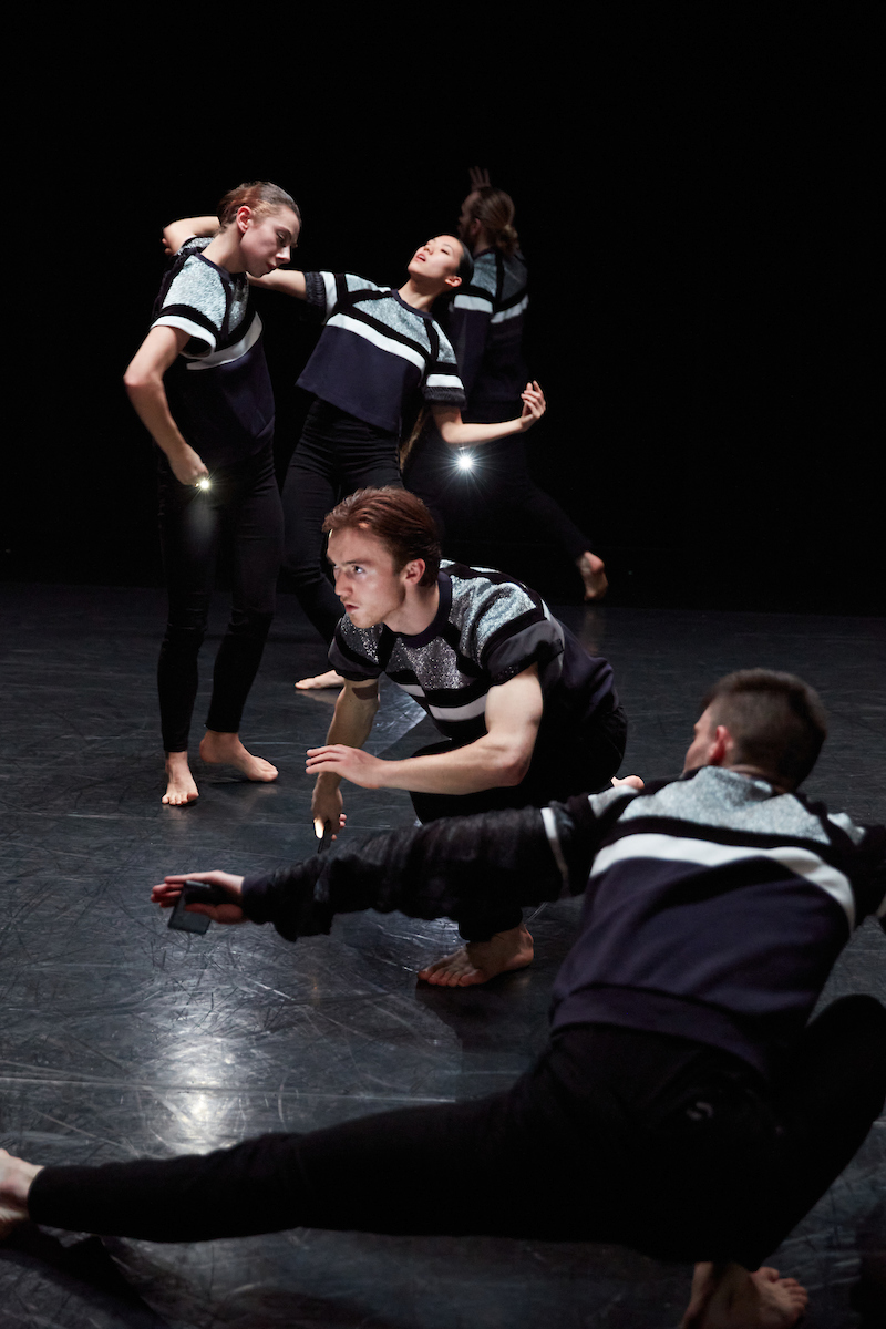ndcwales's tweet photo. TOMORROW - Join us for a live re-staging of one of the pieces from our cancelled KIN tour.
2067: Time and Time and Time LIVE by Alexandra Waierstall 

Join us on YouTube at 2pm followed by a Q&amp;A with the choreographer

https://t.co/n9ht6F3qOq https://t.co/R7NEbyOLgJ