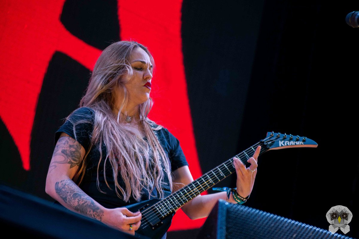 BlancaLechuza's tweet photo. El trío más poderoso de thrash metal de Brasil, @nervosathrash hizo arder el #HellStage de la décima edición #HellAndHeavenMetalFest2020.
Mira la galería aquí:
⬇️🔥📸🔥⬇️
https://t.co/0Hv4LEsUJq
#Nervosa #Brasil #ThrashMetal #Cobertura #Fotografía
#NosVemosEnElPit 📸🔥 https://t.co/AoXigOs8df