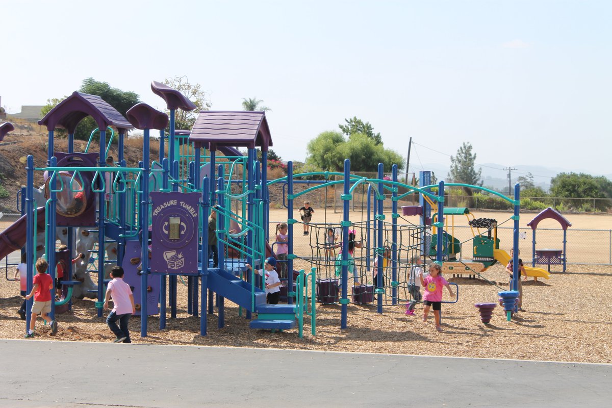 We hope you’re having fun playing around this spring break! To stay up to date on what is happening in the district, visit our website! lsusd.net/covid19

#lakeside #lsusd #lakesideunion #education #academic #schoolsin #students #learning #californiaschools