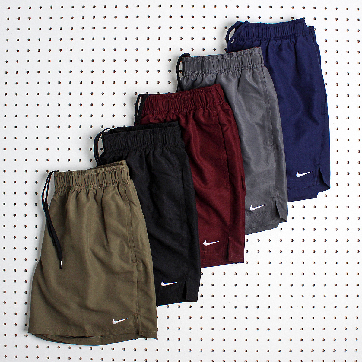Vandt Udflugt Snuble Urban Industry on Twitter: "These are the new Nike Swim Core Solid Shorts,  perhaps the ideal lockdown lounging short? Built from 100% polyester  mechanical stretch twill that's durable, comfortable and sheds water,