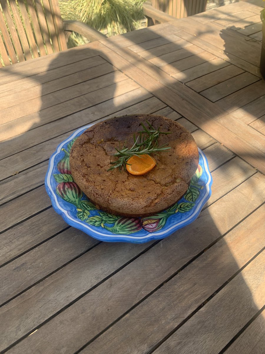 Andrew Mckenzie tweet media