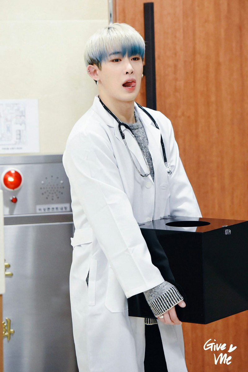 Wonho as Melinda- the medical examiner - has all the information - helps the detectives the best way he can
