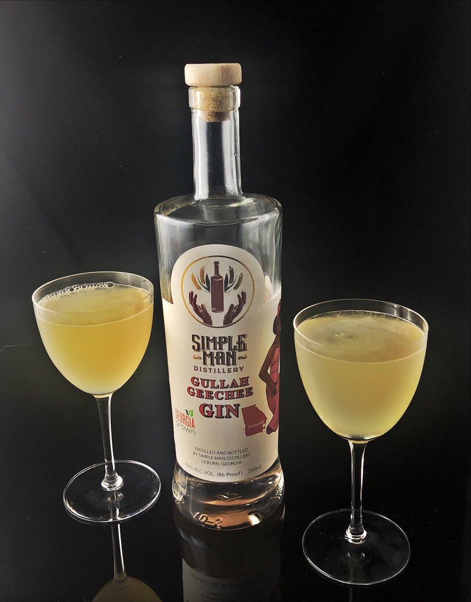dawinship's tweet image. Not often you stumble on such a nice spirit from your home town... in this case it’s Gullah Geechee Gin from ⁦@SimpleManSpirit⁩ 
Damn nice stuff, even if it is just a little pink!