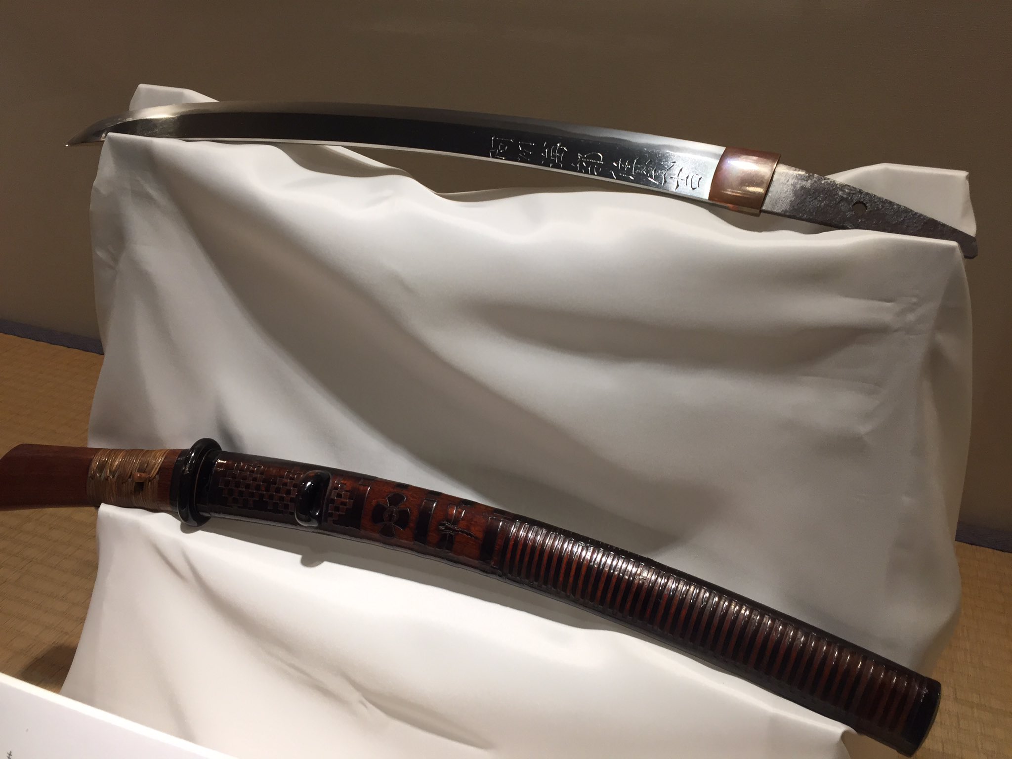 海部刀 鬼包丁 信右 重ね8.5mm 豪刀 刀 太刀 脇差 短刀 美術刀剣