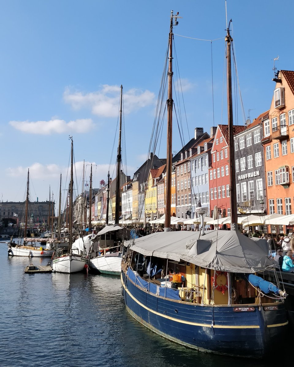 ugotruffelli's tweet photo. Come promesso #quarantinethrowback provo a riportarmi in pari con Instagram ๐
avevate scelto di iniziare da #Copenhagen
๐๐ป https://t.co/KXnyZZ47cx https://t.co/AtoLjzfy25