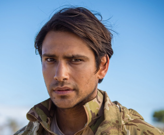 JuttaFreudig's tweet photo. #MusketeersEurope Look at this😊#LukePasqualino #lucapasqualino is listed as #ElvisHarte in the cast of upcoming episode 5 #OurGirl Season 4 on #InternetMovieDatabase #IMDb(he wasn't for the last flashbacks in S4!) So let's hope @TonyGrounds lets us see more of Luke next Tuesday https://t.co/b8MR0gnPTG