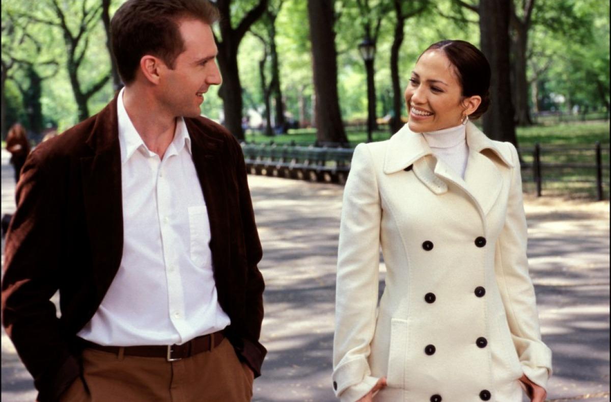 Coup de foudre à Manhattan. Je suis choquée de voir que Ralf Fiennes dans le rôle de DSK forme une couple crédible avec Jlo mais ça matche.