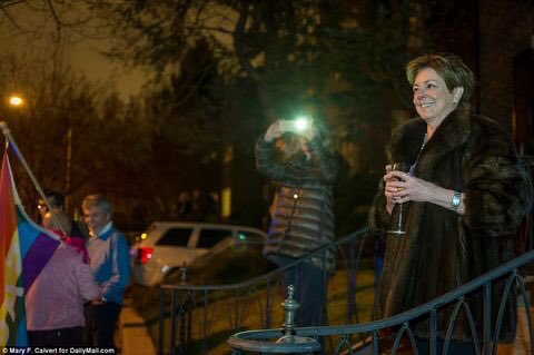 Back in the building; the fire is out now and my apartment is fine. Romper still on.