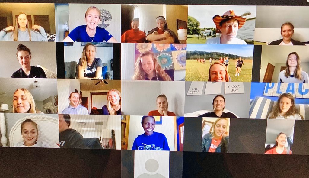 Lara Rogers tweet media