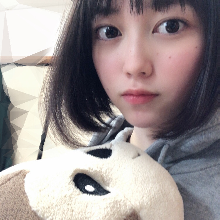 ツブヤキタイ Pa Twitter 35番のさんごちゃん エテ吉と 在宅民用に絵文字しりとり 気持ちが優しい 坂道オーデションを落ち続け やった掴んだチャンス ものにしようぜ未来虹ちゃん 幸阪茉里乃 欅坂46公式ブログ 髙橋未来虹 日向坂46公式ブログ