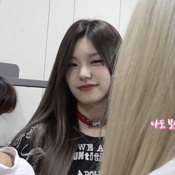 yeji.