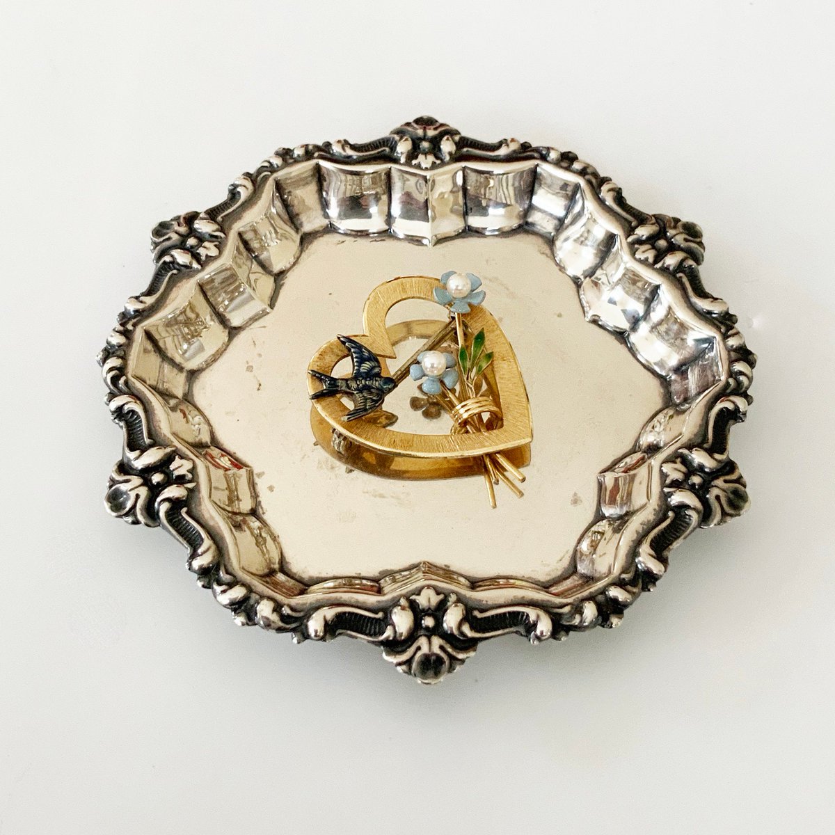 CherryOrchardAt's tweet image. Vintage Frank M Whiting Co Sterling Silver Repousse Butter Pat Plate, Nut  etsy.me/3abAfos #silverplate #silverdish #ringdish #jewelrydish #FrankWhiting #ringholder #vanitytray