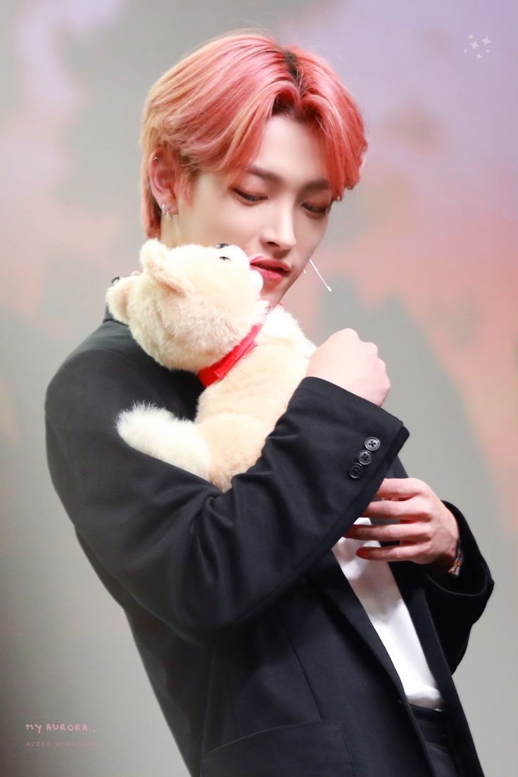  #Hongjoong: You are not to blame for what happened, people are bad, but don't let them affect your kindness.