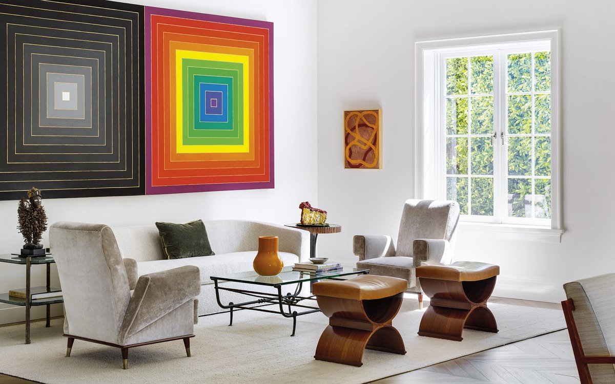 Mesmerizing interiors featuring Frank Stella masterpieces: bit.ly/2K1Qav4
