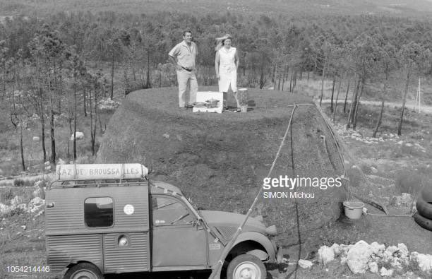 A big pile like the ones Jean pain belt takes 100 yards of material compacted and wet but produced all the hot water he needed up to just under boiling. It also allowed him to sink a drum inside for anaerobic biogas (stored here in pressurized tires)