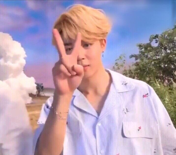 Jimin& #39;s diverse hair colors~ A thread