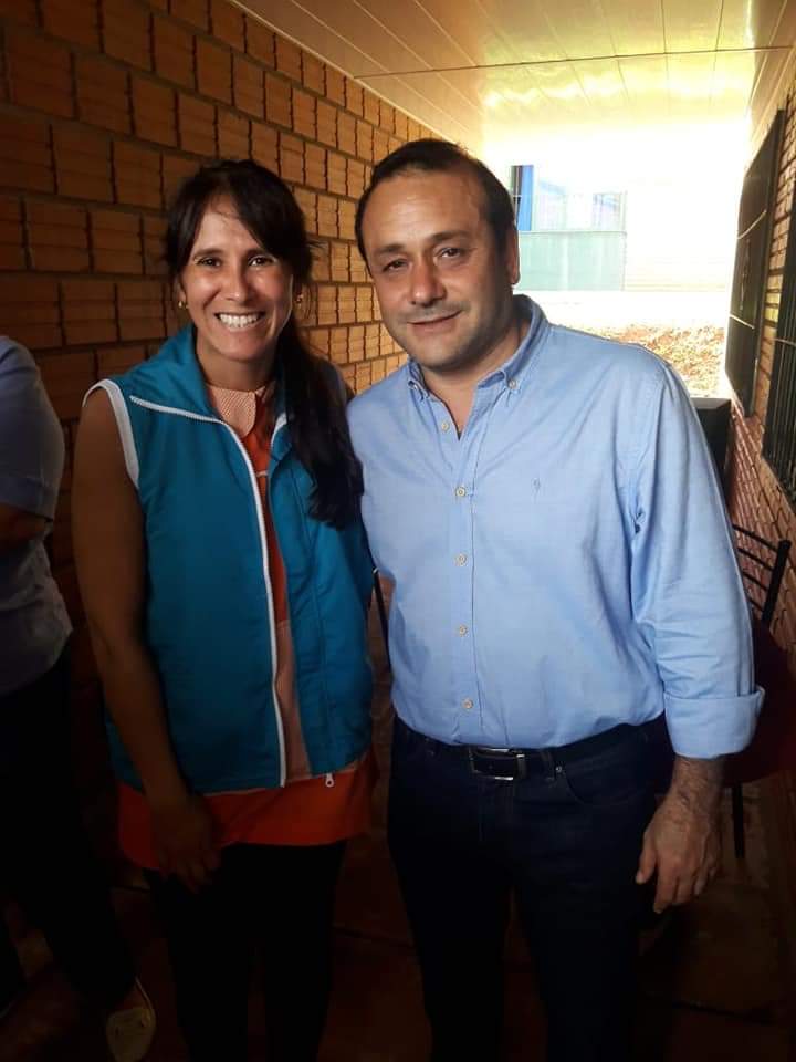 Claum_martinez's tweet photo. Hoy hace 1 año de esta maravillosa inauguración.  Cuánta alegría para todos. 🍊
《NENI 12, ext N°372》 
@herrerayflia @MabelCortte @luismoro66 @grillo141 
@GonzálezAvelino https://t.co/A8gs0FXYBJ
