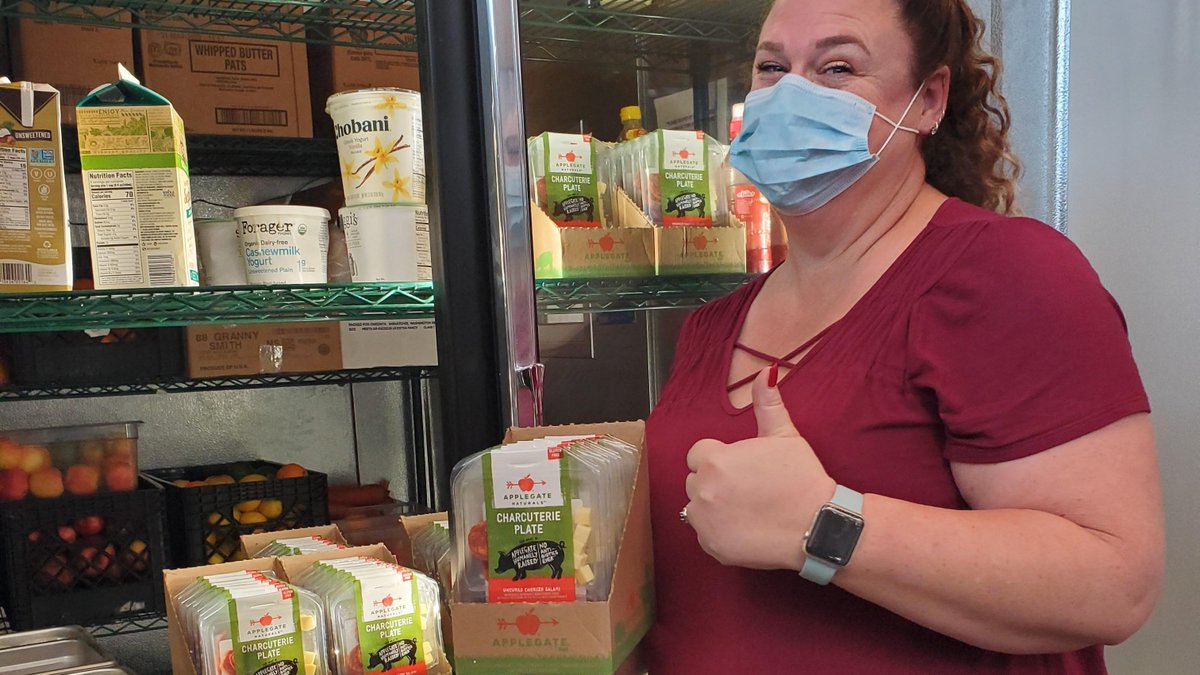RMHC San Diego (@rmhcsandiego) on Twitter photo Thank you <a href="/Padres/">San Diego Padres</a> and <a href="/applegate/">Applegate | High-quality Natural & Organic Meats</a> for donating 200 Snack Packs for families to enjoy together at San Diego's Ronald McDonald House! We're so thankful for our community supporters who have found creative ways to continue supporting our House during this time 💛💙 Thank you <a href="/Padres/">San Diego Padres</a> and <a href="/applegate/">Applegate | High-quality Natural & Organic Meats</a> for donating 200 Snack Packs for families to enjoy together at San Diego's Ronald McDonald House! We're so thankful for our community supporters who have found creative ways to continue supporting our House during this time 💛💙