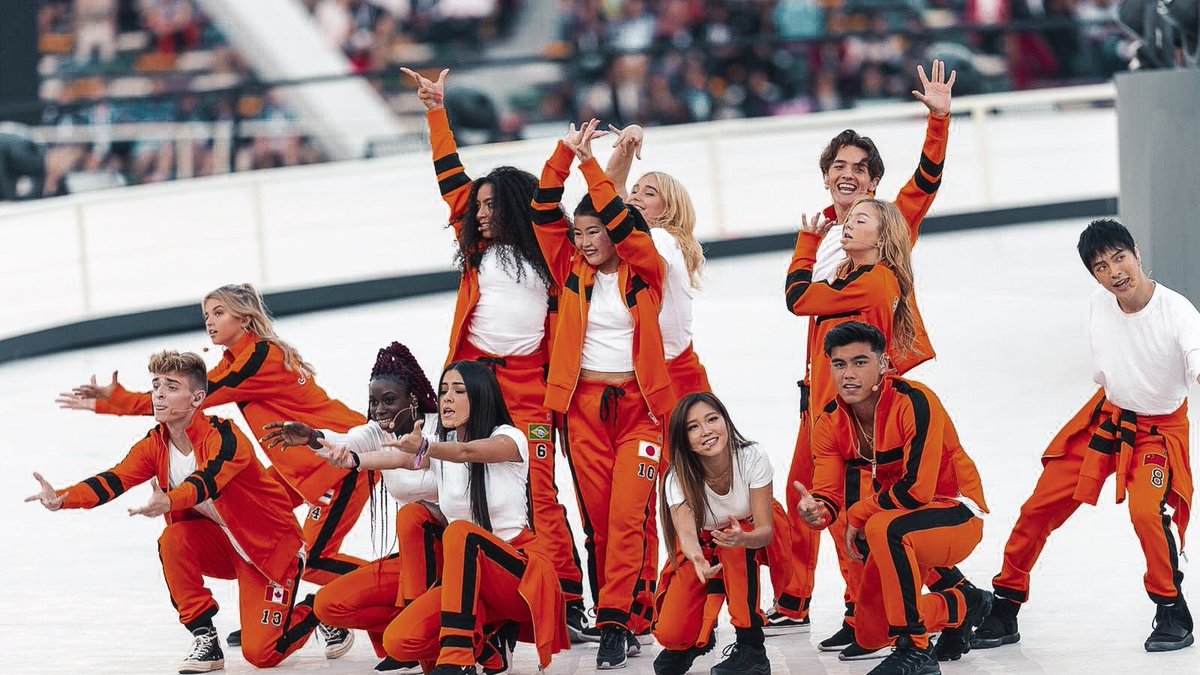 Her favorite Now United songs are Afraid Of Letting Go and How We Do It.  #GetToKnowShivani6/n