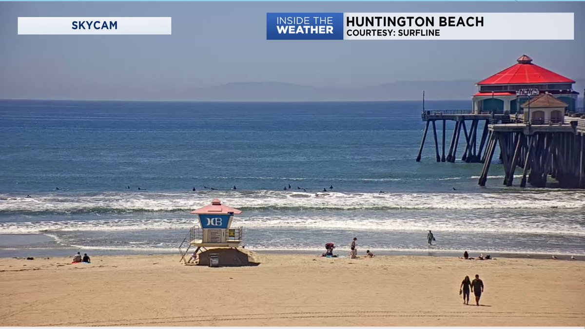 This is not what I consider #SocialDistancing 🤦🏻‍♀️
Looks like it’s time to close ALL OC beaches (not even sure why some are still open?)
#OrangeCounty #OCBeaches #NewportBeach #HuntingtonBeach #SoCal #SoCalBeaches #SaferAtHome #StayHome #COVID19