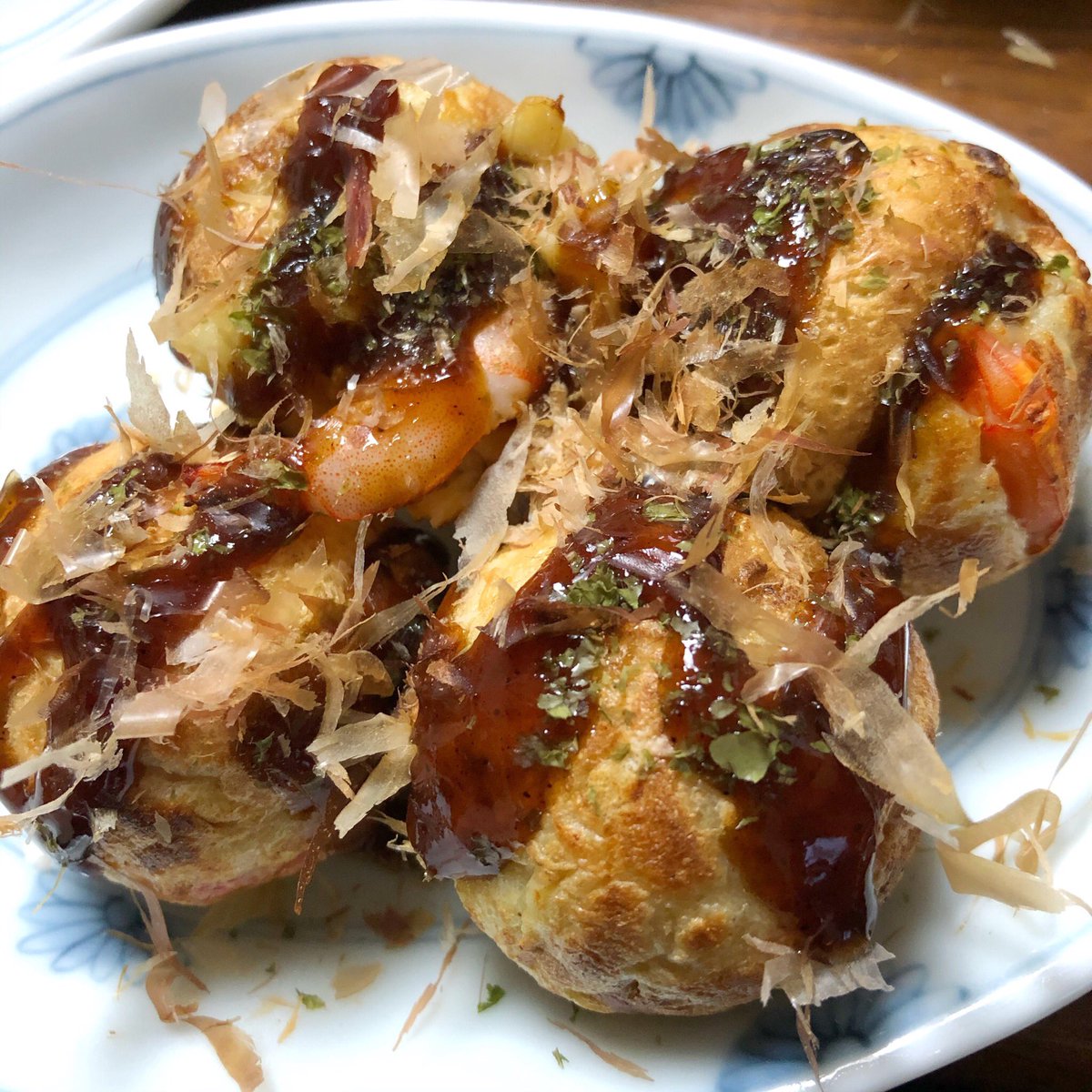 Pちゃん 小麦粉ブームは続く 昨晩はたこ焼き たこ以外に えび ウインナー コーンも エビマヨ美味しい 豆腐を入れて もっと美味しいかと思ったらそうでもなかった たこ焼きをすると フットボールアワーの漫才の 焼かんでええやん の Pちゃん 小麦粉ブームは続く 昨晩はたこ焼き たこ以外に えび ウインナー コーンも エビマヨ美味しい 豆腐を入れて もっと美味しいかと思ったらそうでもなかった たこ焼きをすると フットボールアワーの漫才の 焼かんでええやん の