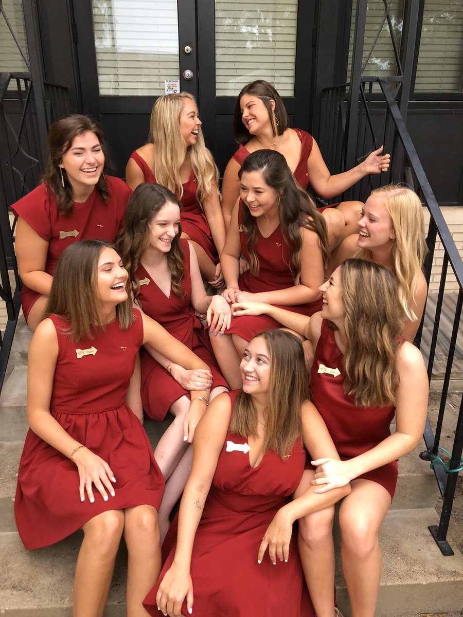 cam_51700's tweet photo. Counting down the days until we can all sit this close again #wingitwednesday @piphiatksu https://t.co/CZT5aKoy2q