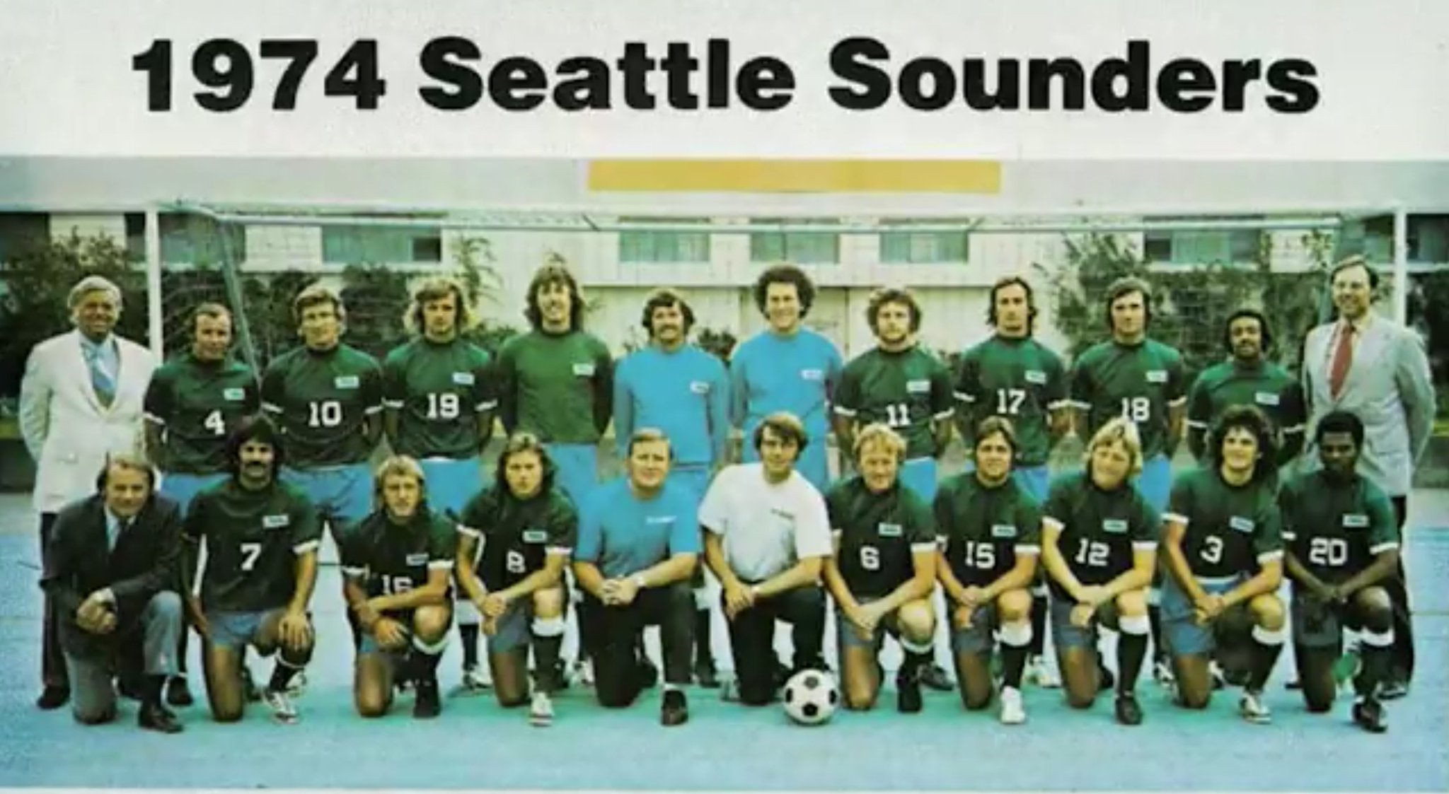 1976-04-17 Seattle Sounders vs St.Louis Stars 