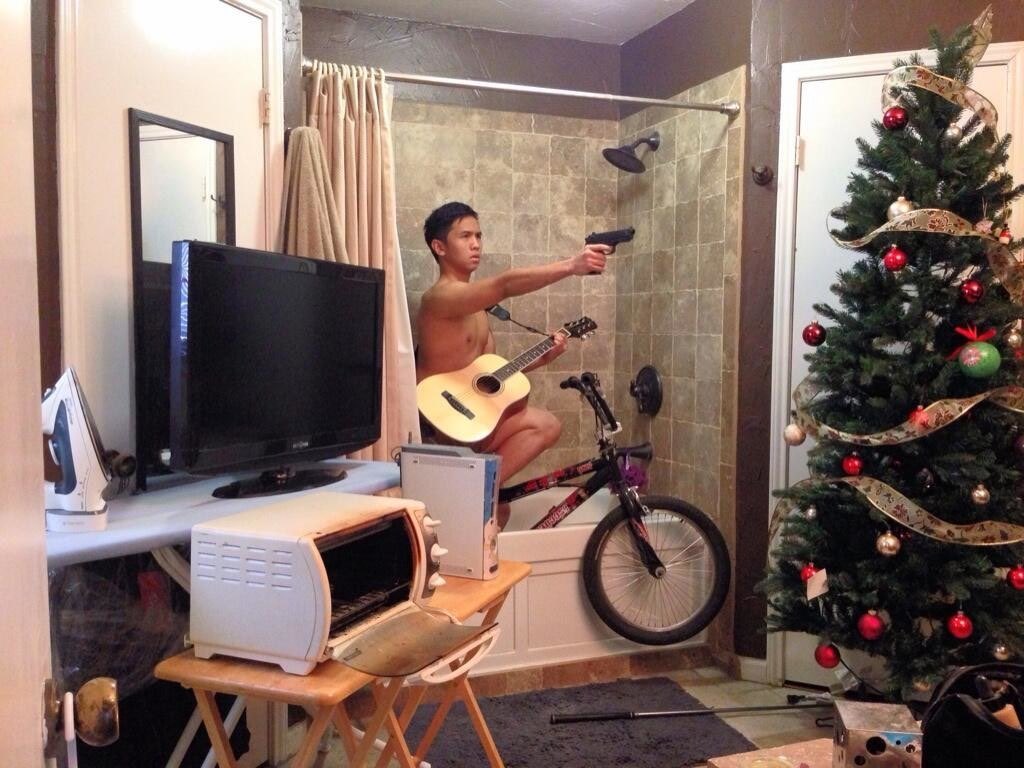 thicckshady's tweet photo. Sooooooo y’all really not finna bring this back? Selfie olympics 2020 https://t.co/lX2iKRclrV